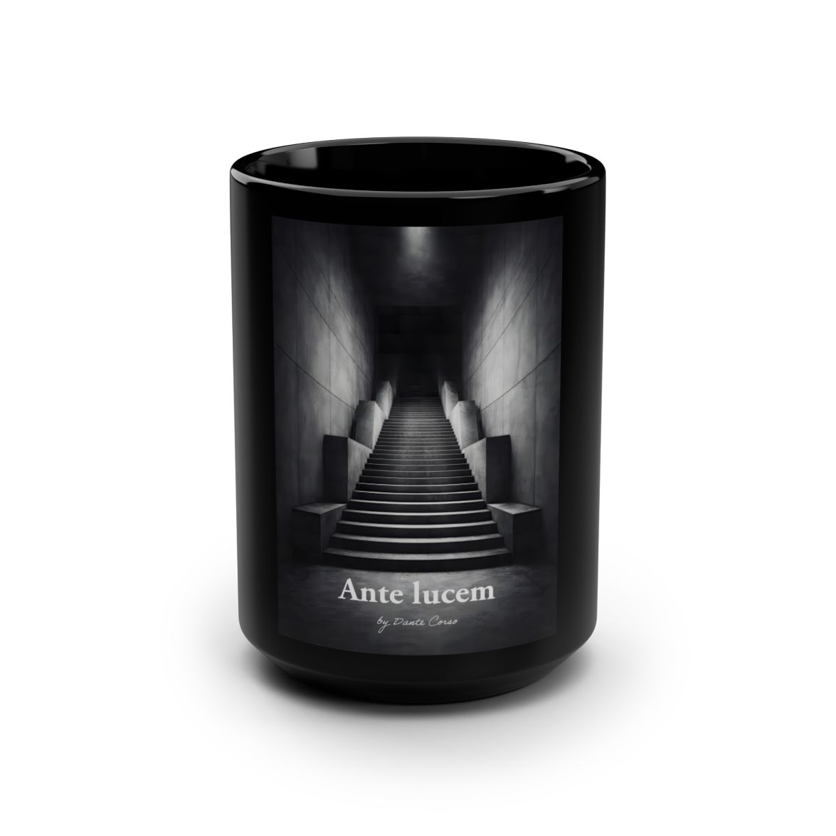 Taza Ante lucem — Escalinata · mug de cerámica negra 15oz arte gótico escalera